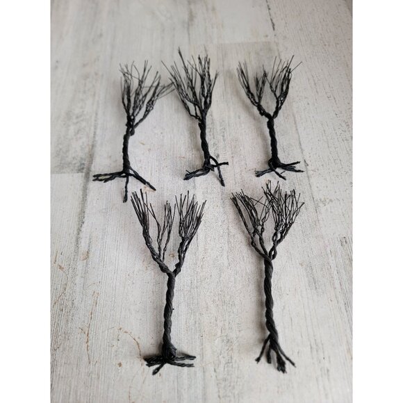 Miniature bare branch Halloween scary tree Xmas set village accessory - Picture 1 of 7